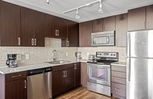 Theatre District Apartamento | Roomy Chinatown/Theater District 1BR w/ Gym & W/D, nr T, by Blueground