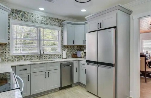 North Augusta Cabaña | Roomy Cozy Cottage near the City