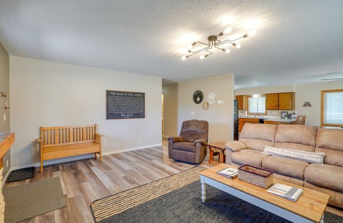 Medora Condominio | ¡NUEVO! Condominio Medora - Camina hasta el parque Teddy Roosevelt