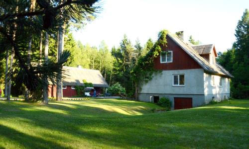 Rannakula Casa | Roosi Holiday Home
