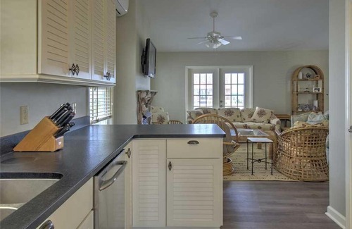 Atlantic Beach Casa | Roper Cottage