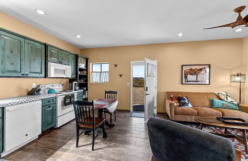 Morristown Casa | Roper's Casita