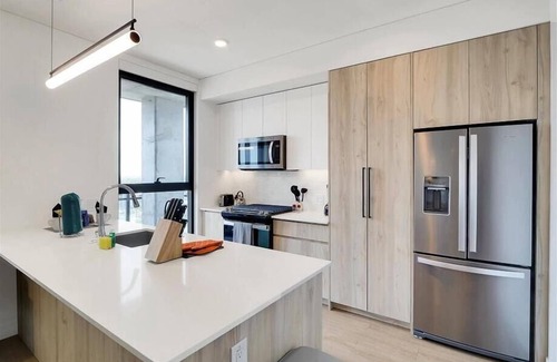 Evans Churchill Apartamento | Roro 2BR nr Shops & ASU | Mins to Airport | Pet-friendly