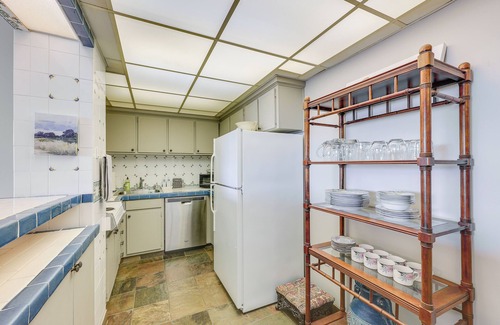 Mid America Condominio | ‘Rory’s Roost’ Hot Springs Condo on Lake Hamilton!