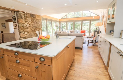 Castallack Cabaña | ROS VALE, mascotas, con chimenea en St Buryan, Ref 953751