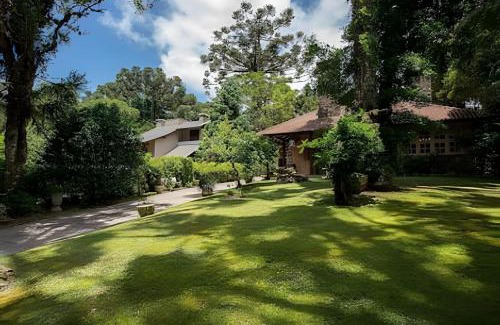 Vila Suzana Casa | Rosa Casa Jardim da Serra