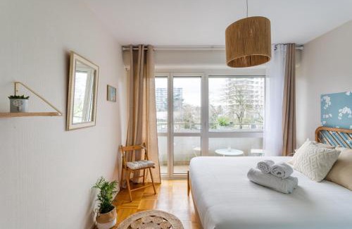 Bourg-l'Eveque Apartamento | ROSA, Confortable 2 chambres avec parking dans le centre