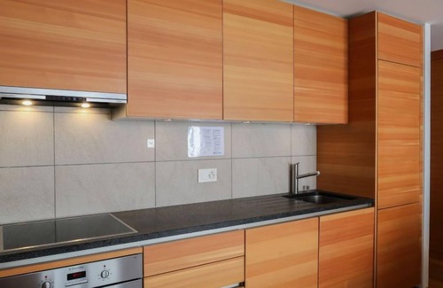 Noveli Apartamento | Rosablanche E003A by Interhome