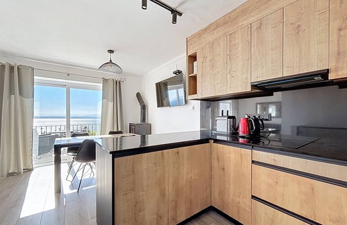 Almadraba-Canyelles Chalet De Esquí | ROSALES – Casa vistas al mar y piscina comunitari