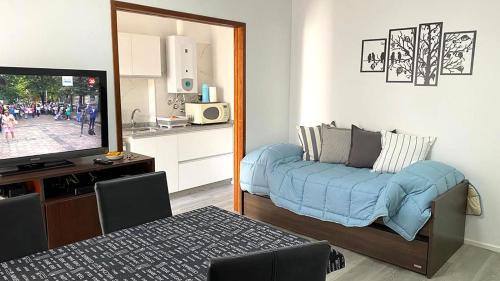 Ramos Mejia Apartamento | Rosales.RM - Depto completo 2 ambientes con patio.