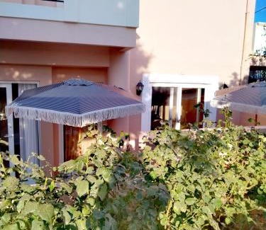Kounoupidiana Apartamento | RosaMaria's Garden