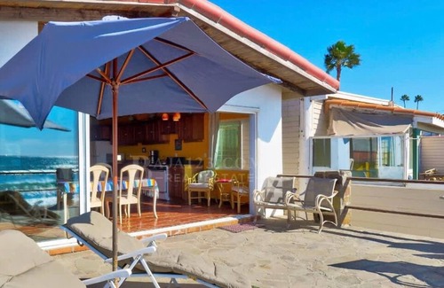 Playas de Rosarito Casa | Casa del Sol -Surf Beach House.
