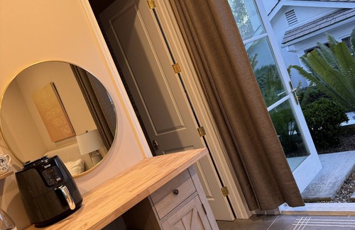 Malaga Cove Apartamento | Rose Casita