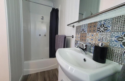 Womina Otro | Rose City Caravan Park