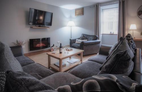 Llanddowror Casa | Rose Coach House - 3 Bedroom Cottage - Pendine