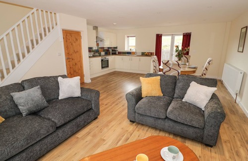 Ardens Grafton Cabaña | ROSE COTTAGE, family friendly, with a garden in Welford-On-Avon