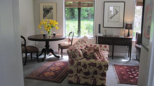 Harewood Casa | Rose Cottage at The Elms