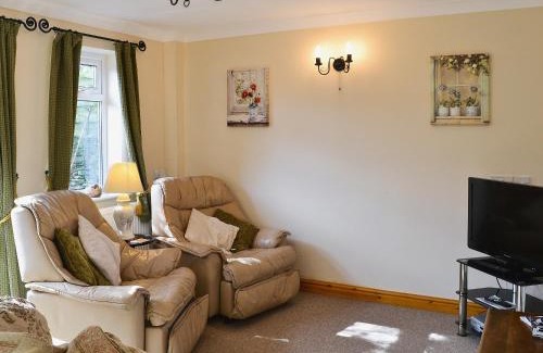Cold Ashton Casa | Rose Cottage