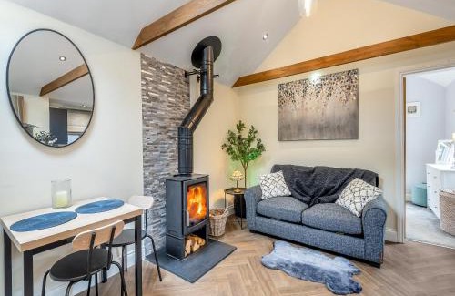 Chipstead Casa | Rose Cottage - Uk49048