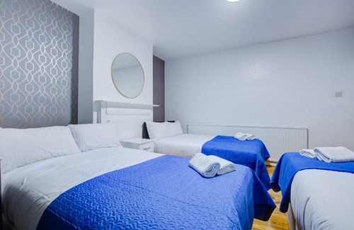 Dudden Hill Casa | Rose Hotel