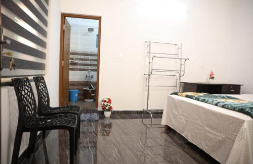 Thankamony part Casa | Rose Mariya Homestay