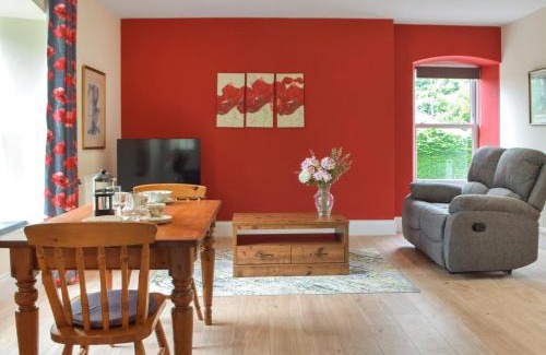 Llanfynydd Casa | Rose Of Sharon - Uk47135