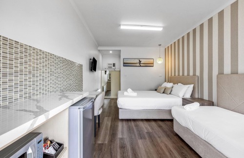 Tootgarook Hotel | Rosebud Motel