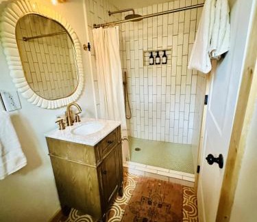 Rosedale Casa | Rosedale Bungalow