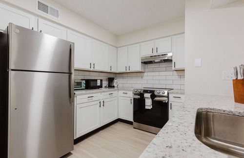 Lenexa Apartamento | Rosehill Pointe 185 I Spacious 1 Bed 1 Bath