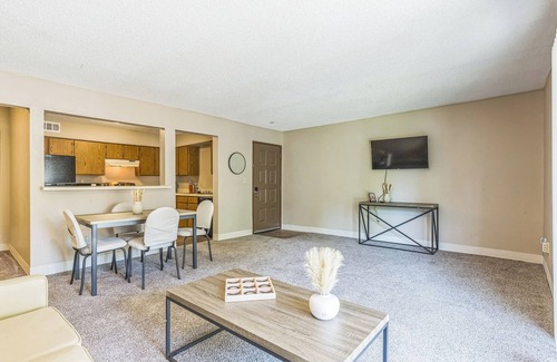Lenexa Apartamento | Rosehill Pointe 197 I Spacious 1 Bed 1 Bath