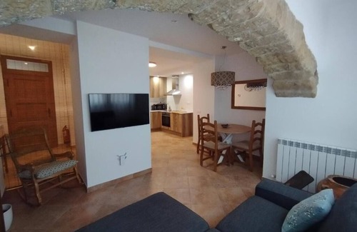 Adahuesca Apartamento | Apartamento Rosellas, cerca de Alquézar, en Sierra de Guara