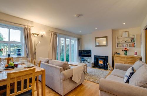 Seaton Casa | Rosemary's - coastal cottage Seaton