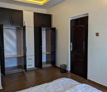 Asaba Cama Y Desayuno | Rosemary's Residence