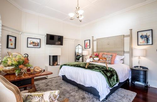 Noojee Cama Y Desayuno | Rosemont House Luxury BnB Suites