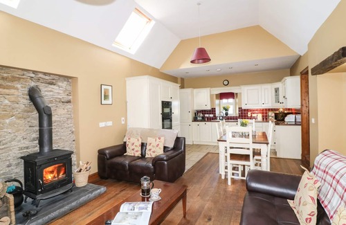 Marshalstown Cabaña | ROSEMOUNT COACH HOUSE, pet friendly in Enniscorthy, County Wexford