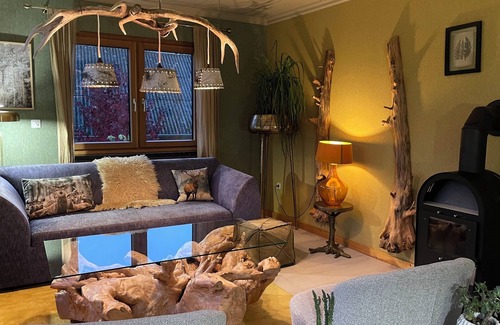 Heidenrod Apartamento | Rosen-Holz vacation apartment for peace and relaxation, let your soul dangle
