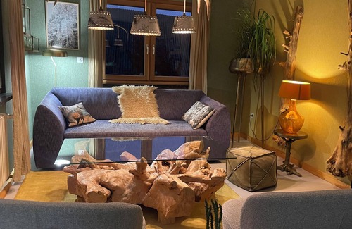 Heidenrod Apartamento | Rosen-Holz vacation apartment for peace and relaxation, let your soul dangle