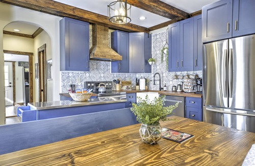 Northside Casa | Sleeps 8, hot tub, family friendly with fenced yard, arcade, fire pit
