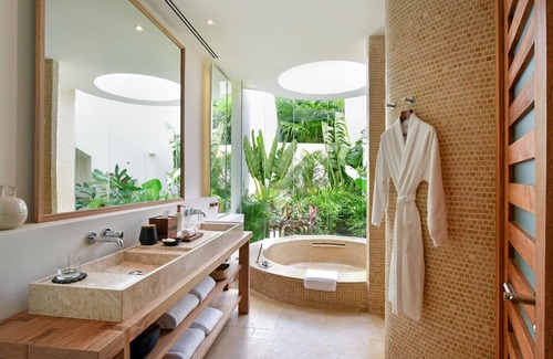 Mayakoba Hotel | Rosewood Mayakoba