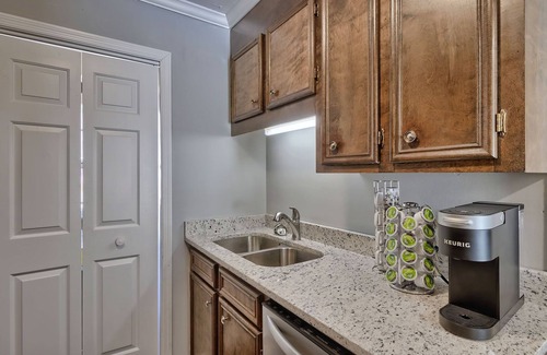 Rosewood Casa | Rosewood Near Downtown Columbia
