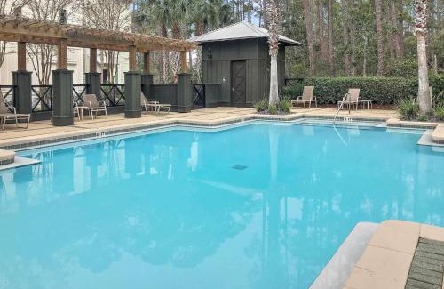 Treetop Casa | Rosie Disposition