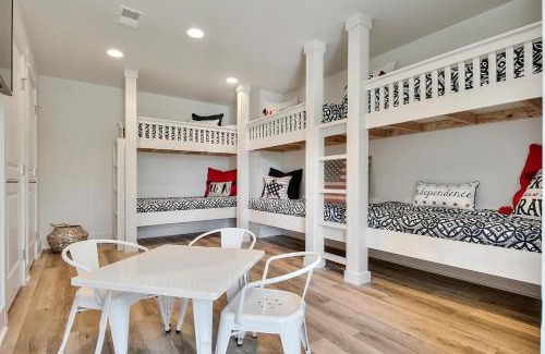 Treetop Casa | Rosie Disposition