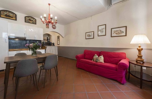 San Lorenzo Apartamento | Rosina By MMega Homes & Villas