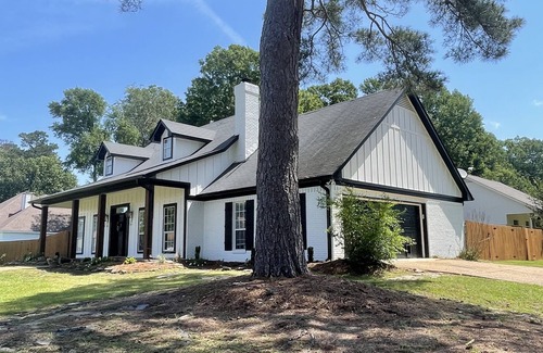 Tougaloo Casa | Ross Barnett Reservoir