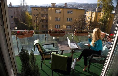 Krisztinavaros Apartamento | Rossalini Apartment with FREE Parking