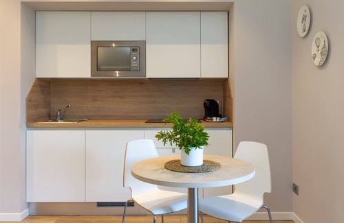 Rota d'Imagna Apartamento | Rota Apartments - bilocale NUVOLA con jacuzzi in camera e vista mozzafiato