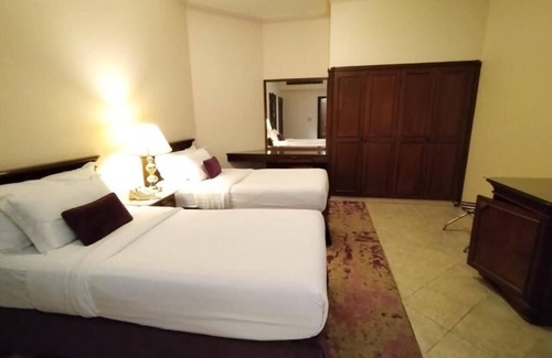 Al-Hamra'a Hotel | ROTANA ALFORSAN HOTEL