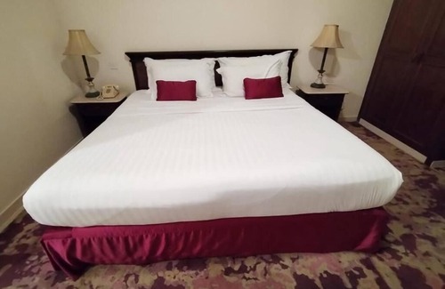 Al-Hamra'a Hotel | ROTANA ALFORSAN HOTEL