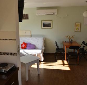 HaGoshrim Casa | Rothschild Galilee Hospitality