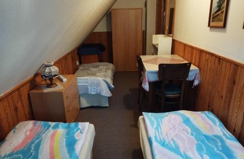 Mricna Casa | Roubenka Mříčná